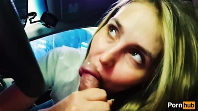 Жена встречает мужа жарким сексом в спальне. Русское хоум порно от первого лица