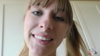 Три  лесбиянки шалят  в лесу