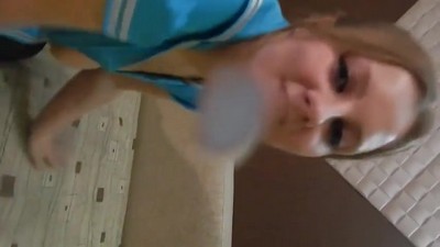 В жену вселился сексуальный демоном, и мне пришлось трахнуть её, чтобы изгнать его