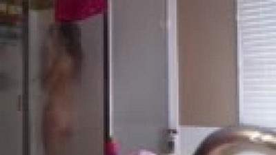 Девушка бросила, трахаю в горло и в жопу любимую мамку