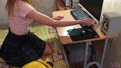 Уломал на первый анал в её жизни