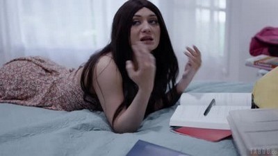 Инцест, Молоденькие, Шатенки, Минет, В спальне, Глубокий минет, Кончил в рот, С дочерью, С отцом, Сосет яйца,