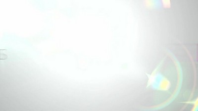 Дочь и мать по очереди сосут член сына, ведь это того стоит