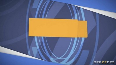 Массажистка лесбиянка возбудилась и отлизала жопу клиентке -   секс видео