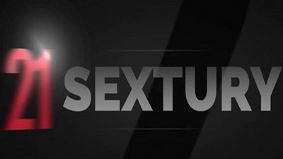 Два парня ебут в анал и пизду русскую блондинку