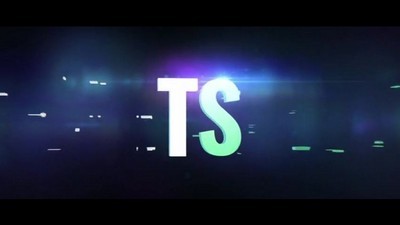 Клиент порвал на шлюшке колготки и трахнул в киску